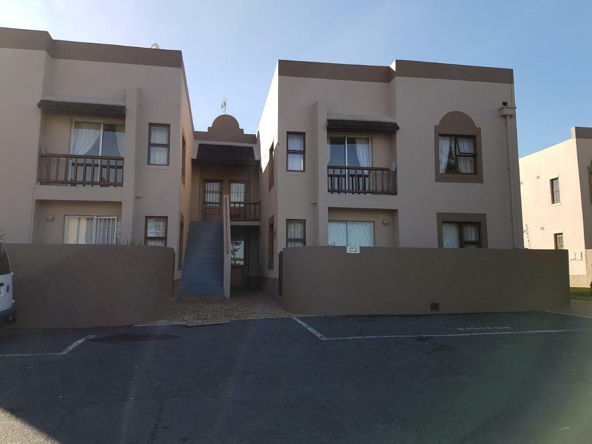 Serengeti Heide Self Catering Flats เคปทาวน์ ภายนอก รูปภาพ